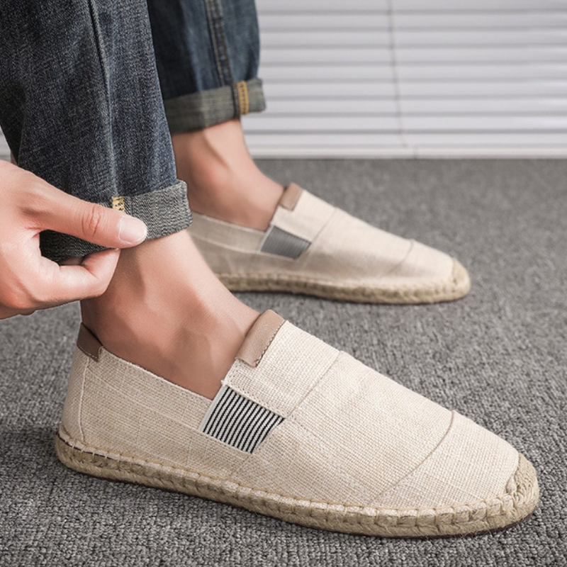 Atmungsaktive Herren Leineschuhe