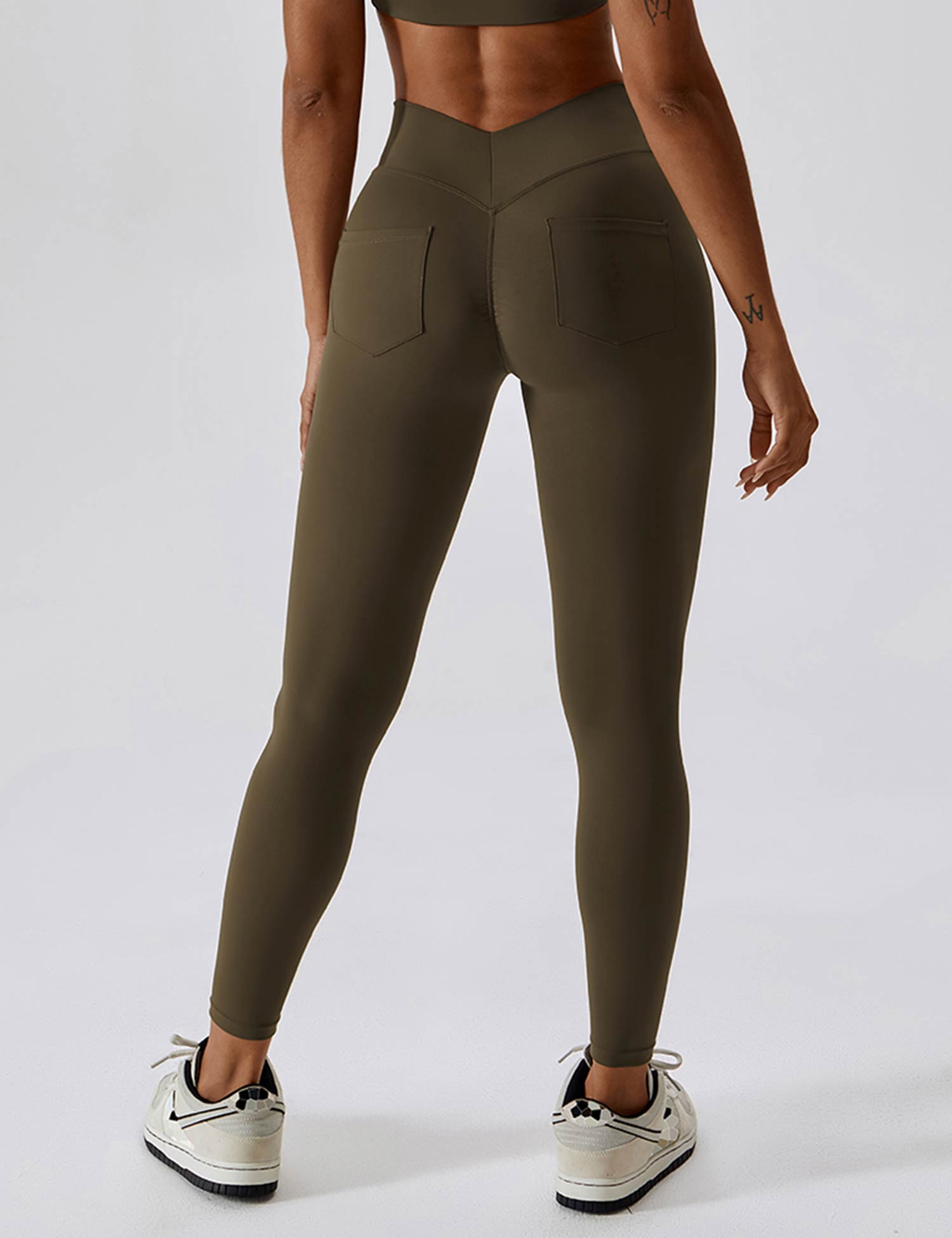 Célestine Roche® | Alexi-Leggings mit V-Rücken